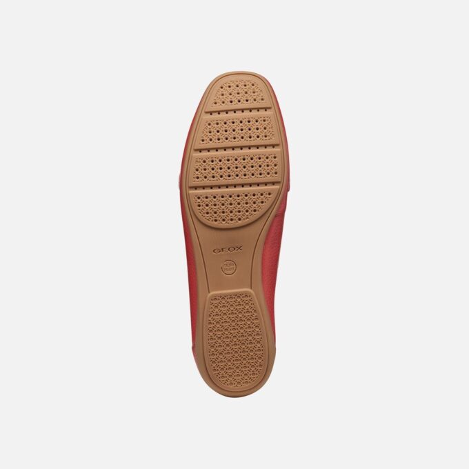Annytah Moc Woman