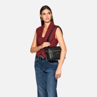 Blandine Woman