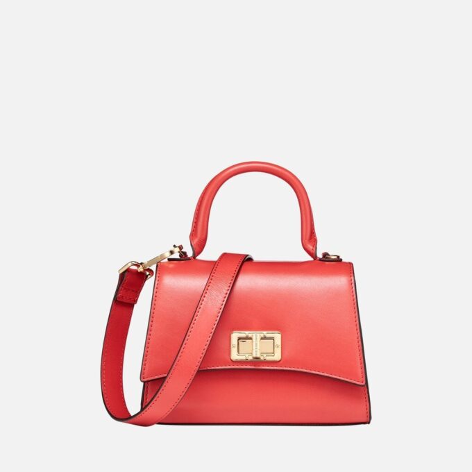 Ciclaminia Woman