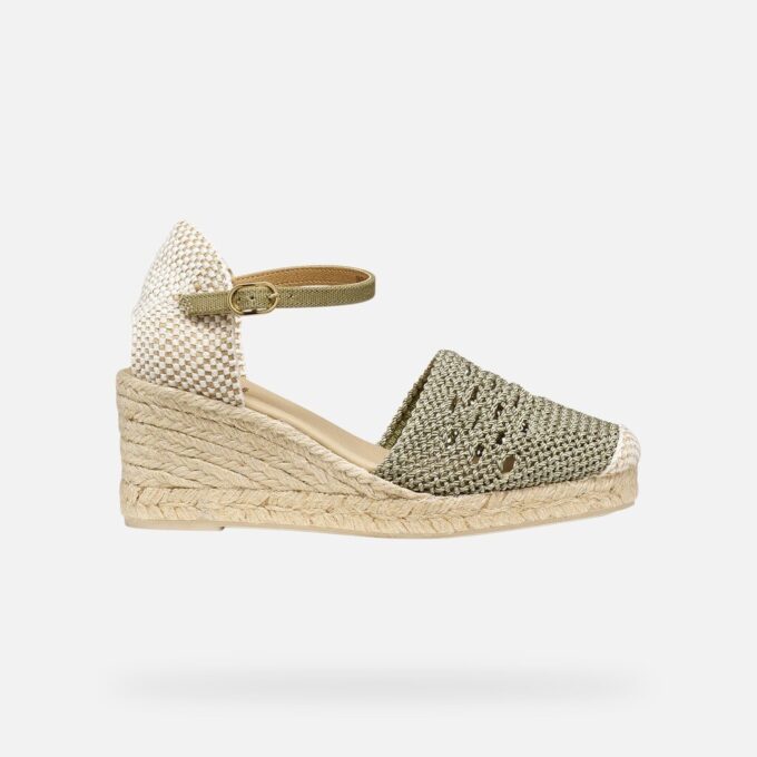 Gelsa Low Woman