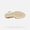 Gelsa Low Woman
